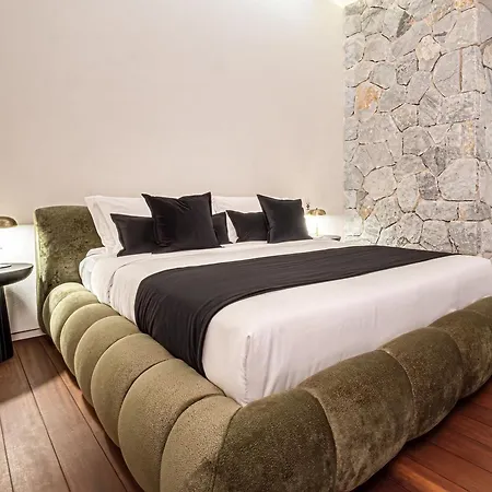 Nikolaidis Mykonos Couette-café 3*